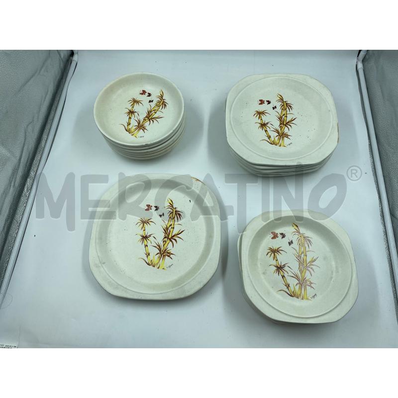 SERVIZIO PIATTI CERAMICHE TIFFANY BAMBOO E FARFALLE | Mercatino dell'Usato Torino via ceresole 2