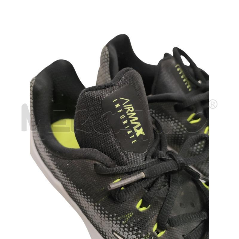 SNEAKERS UOMO NIKE GRIGIO VERDE FLUO  | Mercatino dell'Usato Torino via ceresole 5