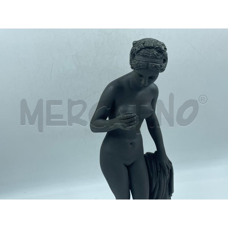 STATUA VENERE IN PIETRA LAVICA F.TA GIANNELLI | Mercatino dell'Usato Torino via ceresole 3