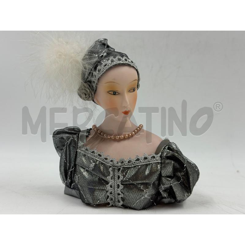 STATUINA BUSTO DONNA VESTITO GRIGIO BRILL | Mercatino dell'Usato Torino via ceresole 1