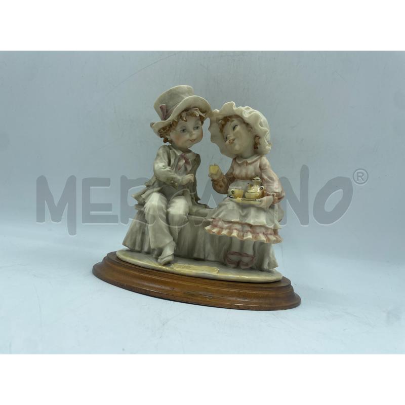 STATUINA CAPODIMONTE BIMBI F.TA ARMANI | Mercatino dell'Usato Torino via ceresole 2