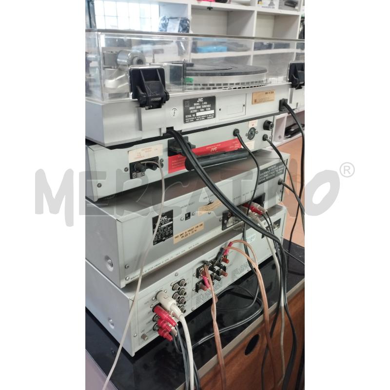 STEREO JVC CON MOBILETTO PIASTRA AMPLIFICATORE RADIO PIATTO | Mercatino dell'Usato Torino via ceresole 5