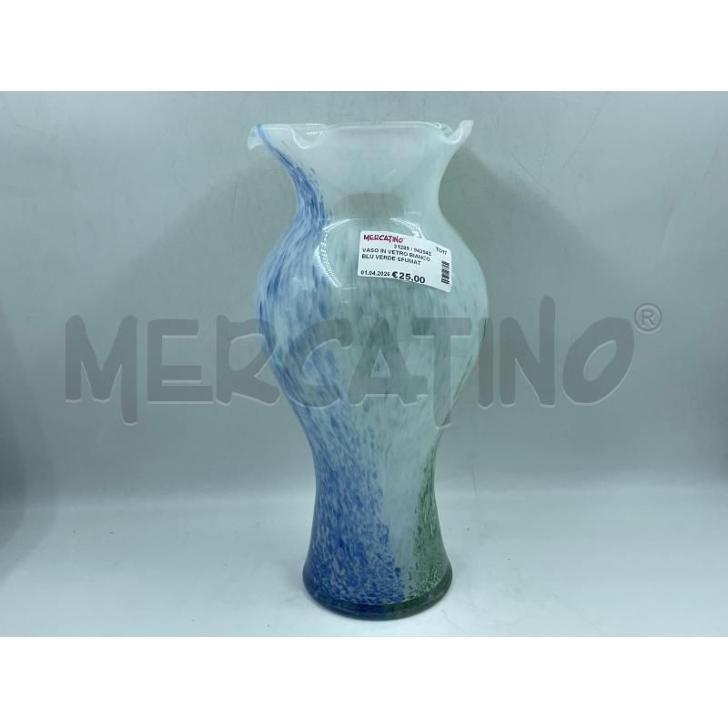 VASO IN VETRO BIANCO BLU VERDE SFUMATO | Mercatino dell'Usato Torino via ceresole 1
