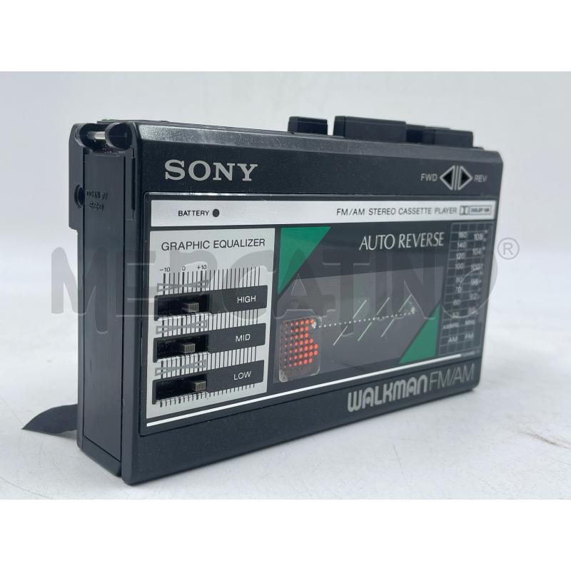 WALKMAN SONY WM-F18/F28 PERFETTAMENTE FUNZIONANTE  | Mercatino dell'Usato Torino via ceresole 1