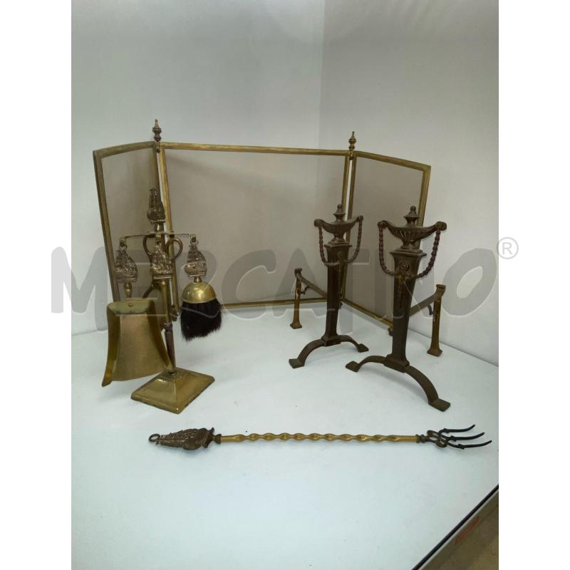 ALARI PARASCINTILLE E SET CAMINETTO  | Mercatino dell'Usato Torino c.so traiano 1