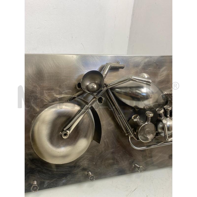 APPENDI ABITI FERRO MOTO CUSTOM | Mercatino dell'Usato Torino c.so traiano 2
