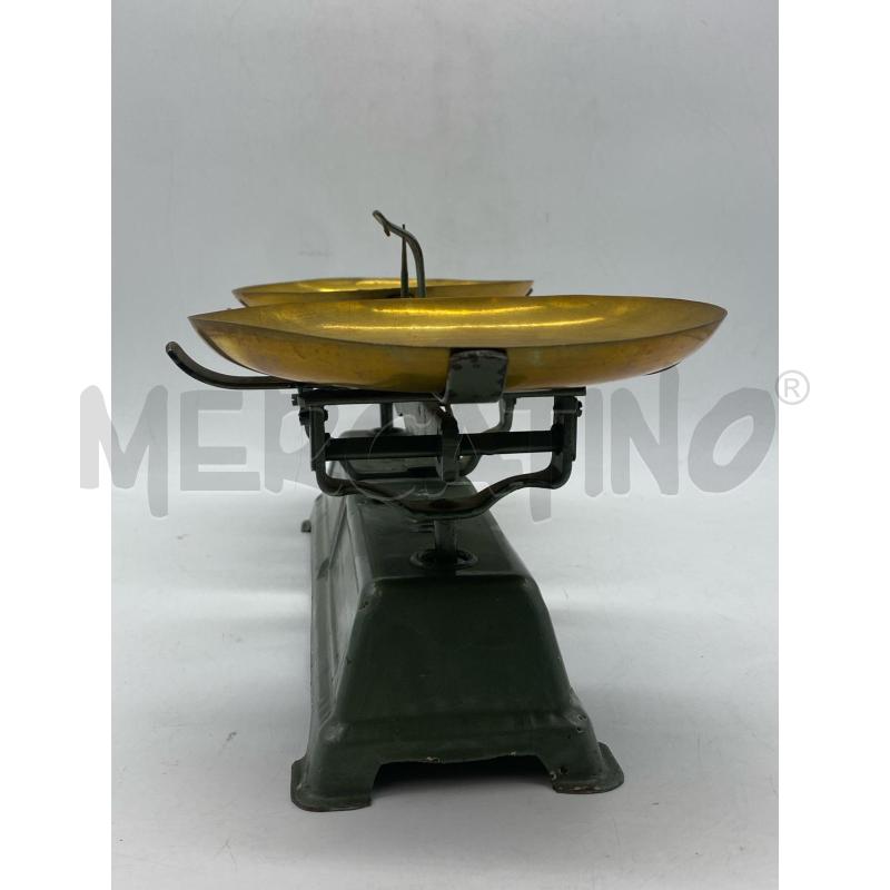 BILANCIA ANTICA K&F BASE METALLO VERDE | Mercatino dell'Usato Torino c.so traiano 3