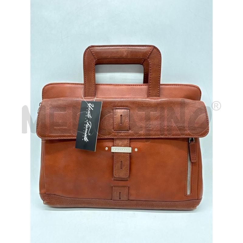 BORSA PELLE PC PIQUADRO MARRONE | Mercatino dell'Usato Torino c.so traiano 1