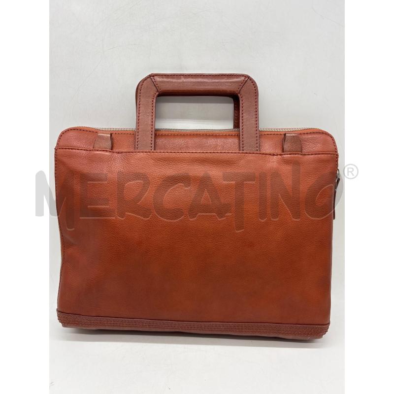 BORSA PELLE PC PIQUADRO MARRONE | Mercatino dell'Usato Torino c.so traiano 2