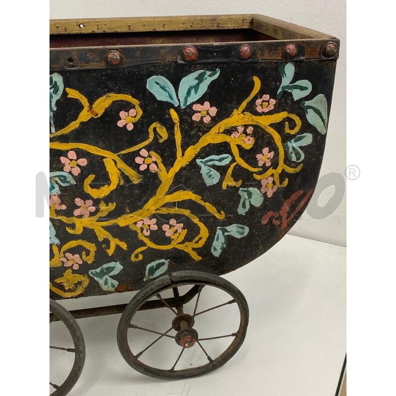 CARROZZINA SOTTOVASO VINTAGE | Mercatino dell'Usato Torino c.so traiano 3