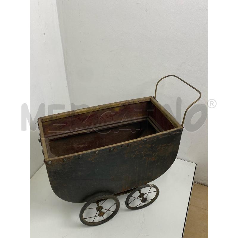 CARROZZINA SOTTOVASO VINTAGE | Mercatino dell'Usato Torino c.so traiano 5