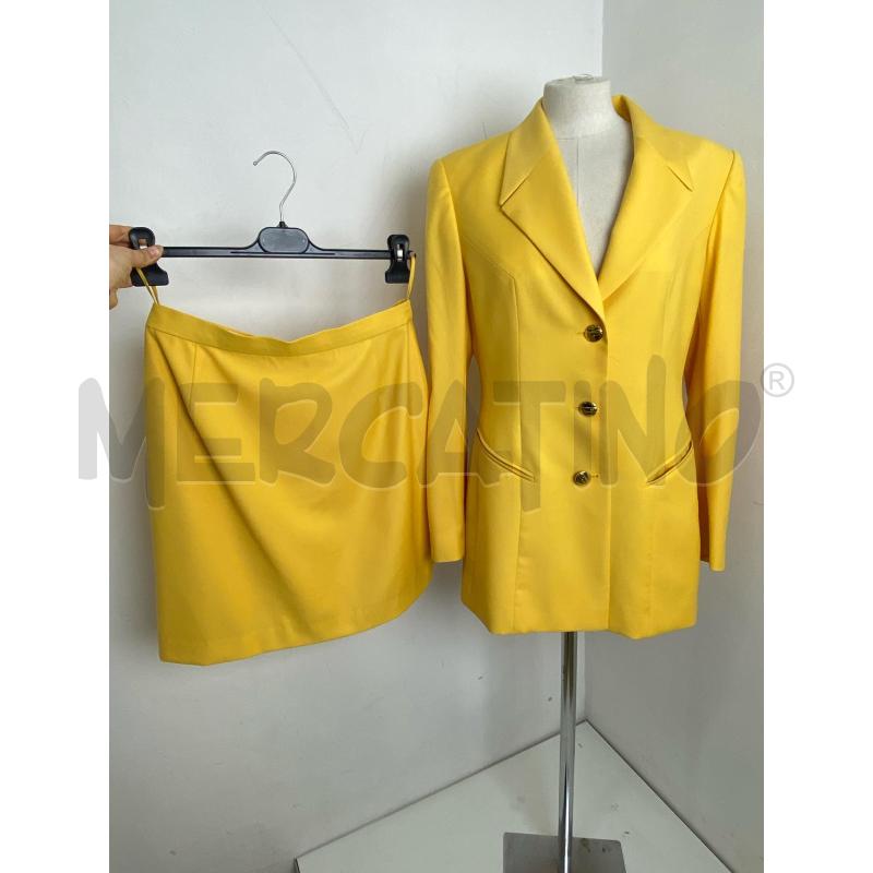 COMPLETO DONNA ESCADA LANA GIALLO | Mercatino dell'Usato Torino c.so traiano 1