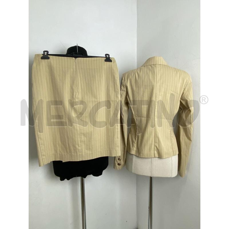 COMPLETO DONNA MARIELLA BURANI BEIGE | Mercatino dell'Usato Torino c.so traiano 4