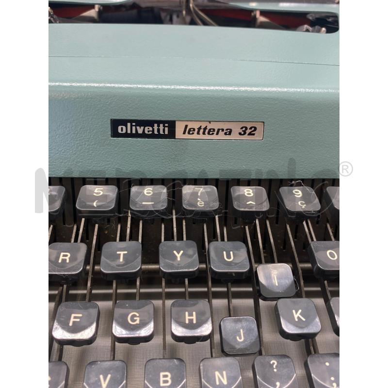 MACCHINA DA SCRIVERE OLIVETTI 32 | Mercatino dell'Usato Torino c.so traiano 2