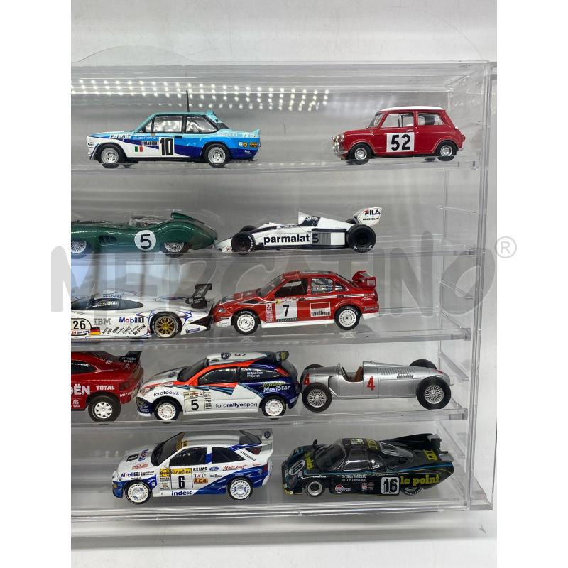 MODELLINI AUTO LOTTO CON ESPOSITORE | Mercatino dell'Usato Torino c.so traiano 4