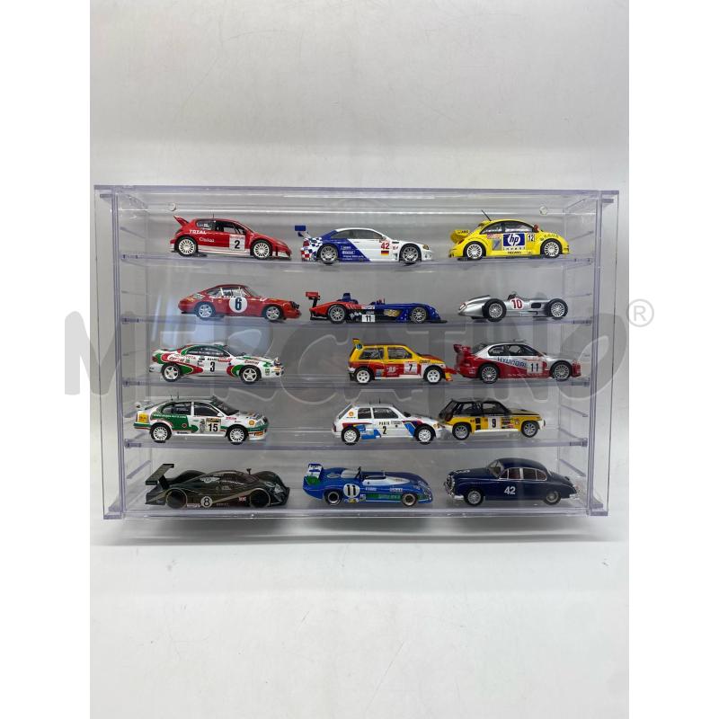 MODELLINI AUTO LOTTO CON ESPOSITORE | Mercatino dell'Usato Torino c.so traiano 5