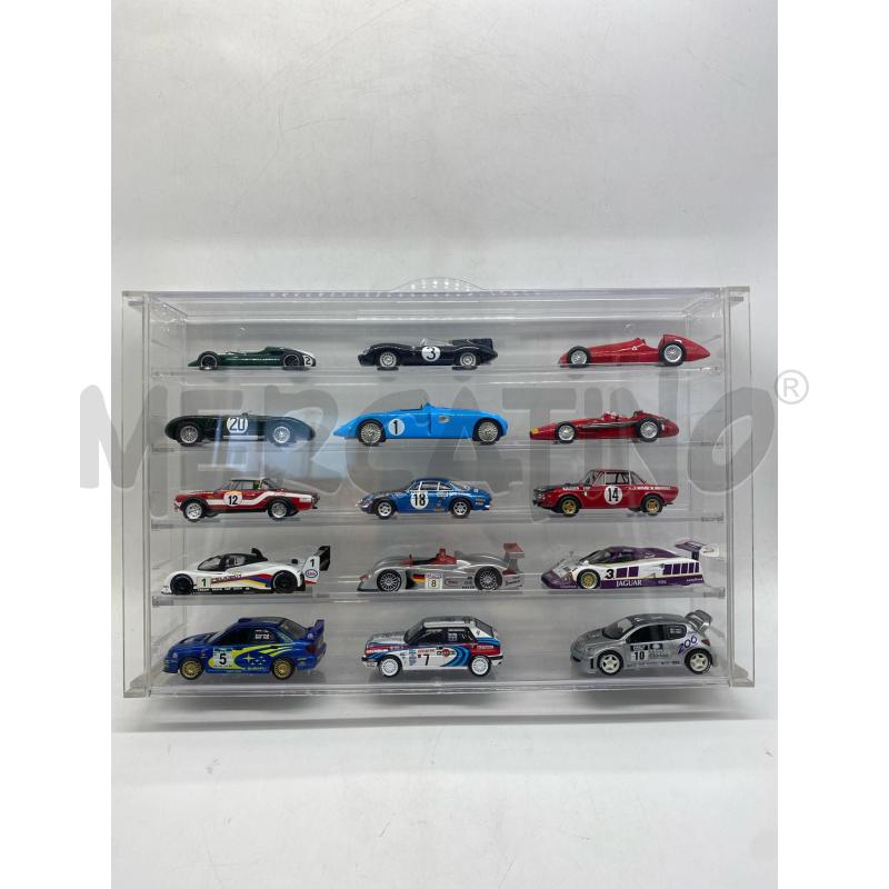 MODELLINI AUTO LOTTO CON ESPOSITORE | Mercatino dell'Usato Torino c.so traiano 1