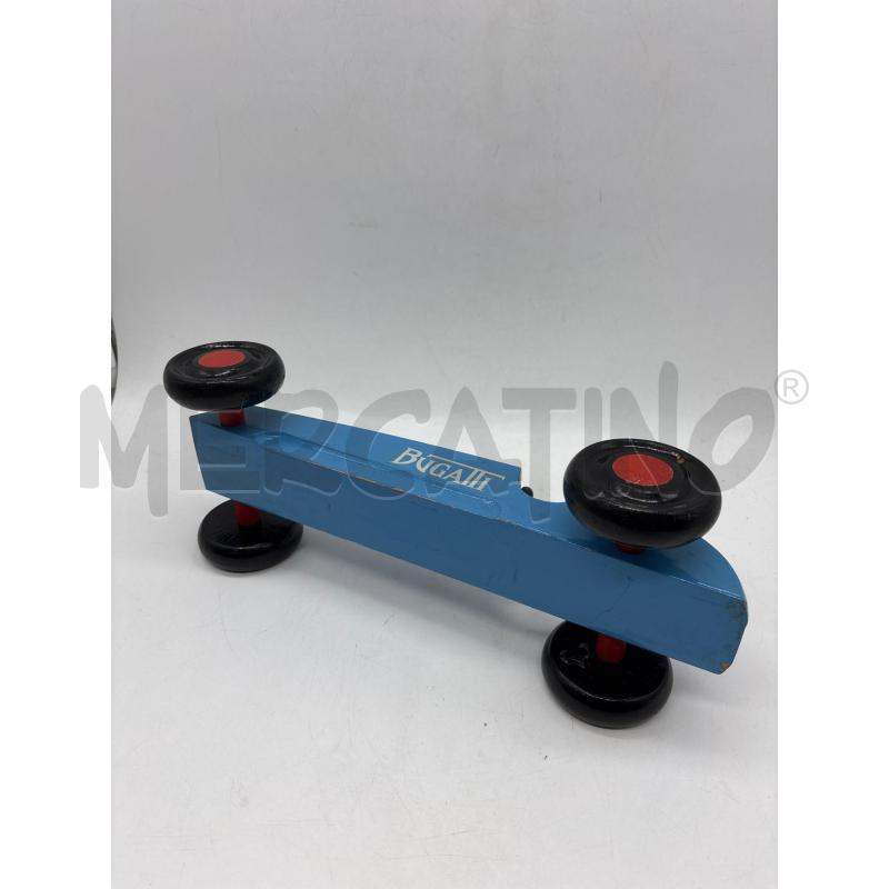 MODELLINO AUTO LEGNO BUGATTI | Mercatino dell'Usato Torino c.so traiano 5
