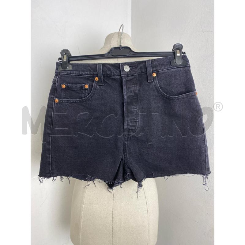 PANTALONCINO DONNA LEVI'S RIBCAGE NERO | Mercatino dell'Usato Torino c.so traiano 1