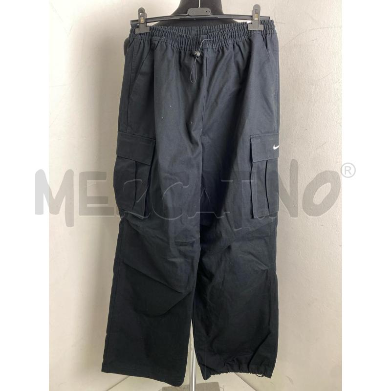 PANTALONE DONNA NIKE CARGO OVERSIZE FIT | Mercatino dell'Usato Torino c.so traiano 1