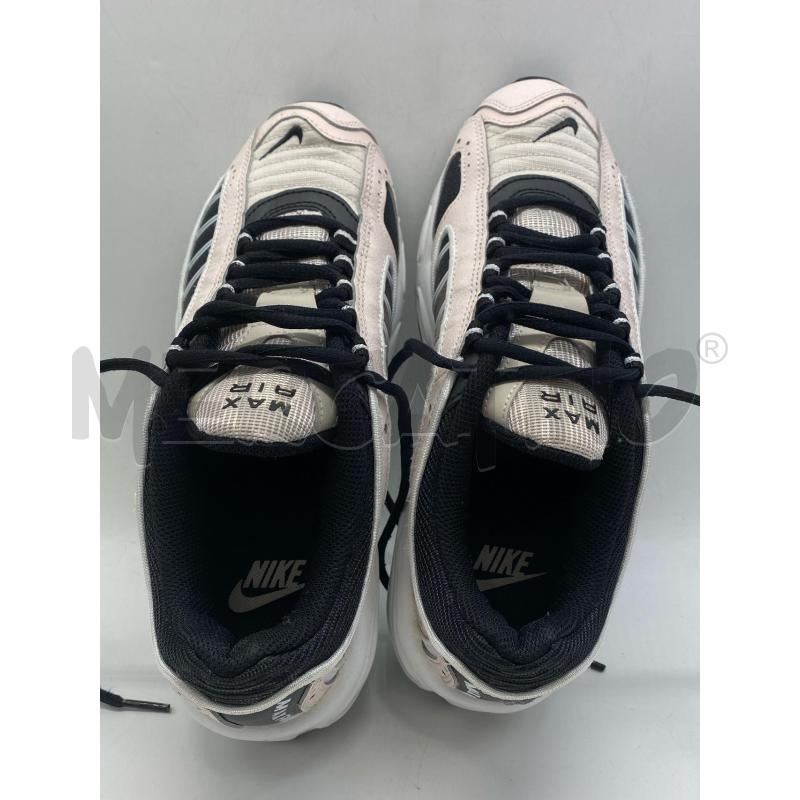 SCARPE DONNA NIKE AIR ROSA BIANC  | Mercatino dell'Usato Torino c.so traiano 3