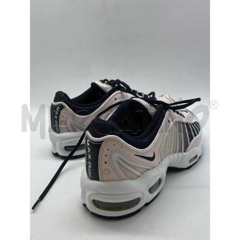 SCARPE DONNA NIKE AIR ROSA BIANC  | Mercatino dell'Usato Torino c.so traiano 5