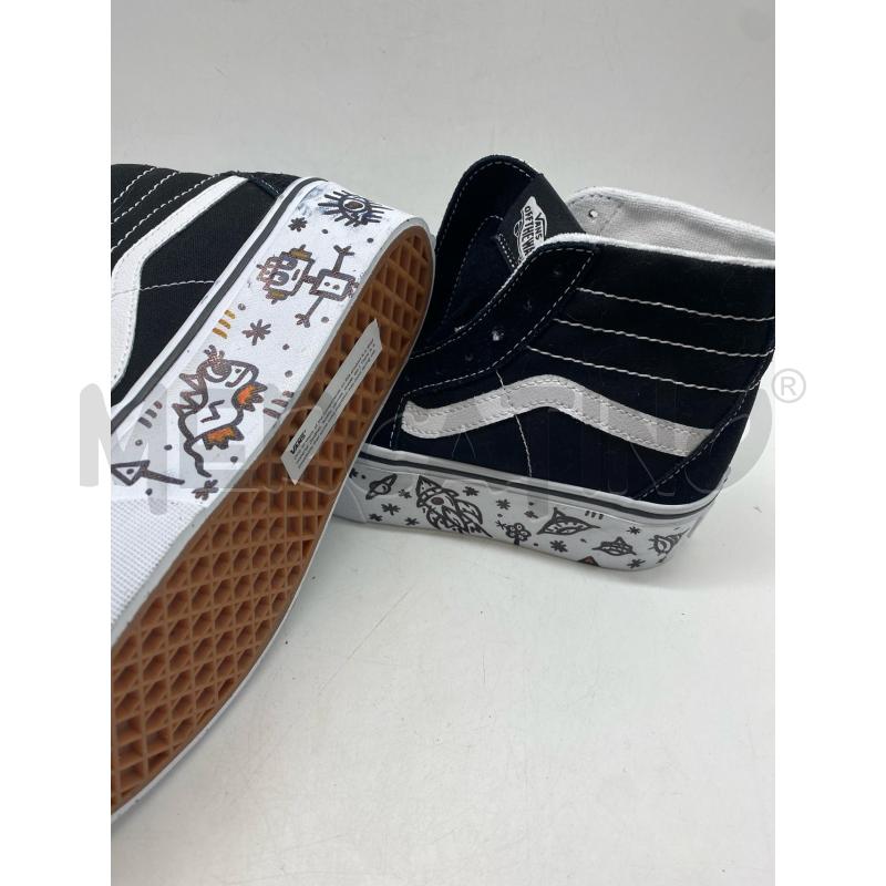 SCARPE DONNA VANS NER BIANC ALTE  | Mercatino dell'Usato Torino c.so traiano 3