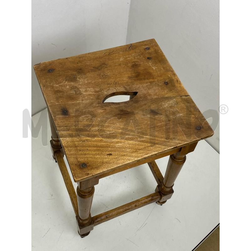 SGABELLO LEGNO VINTAGE | Mercatino dell'Usato Torino c.so traiano 2