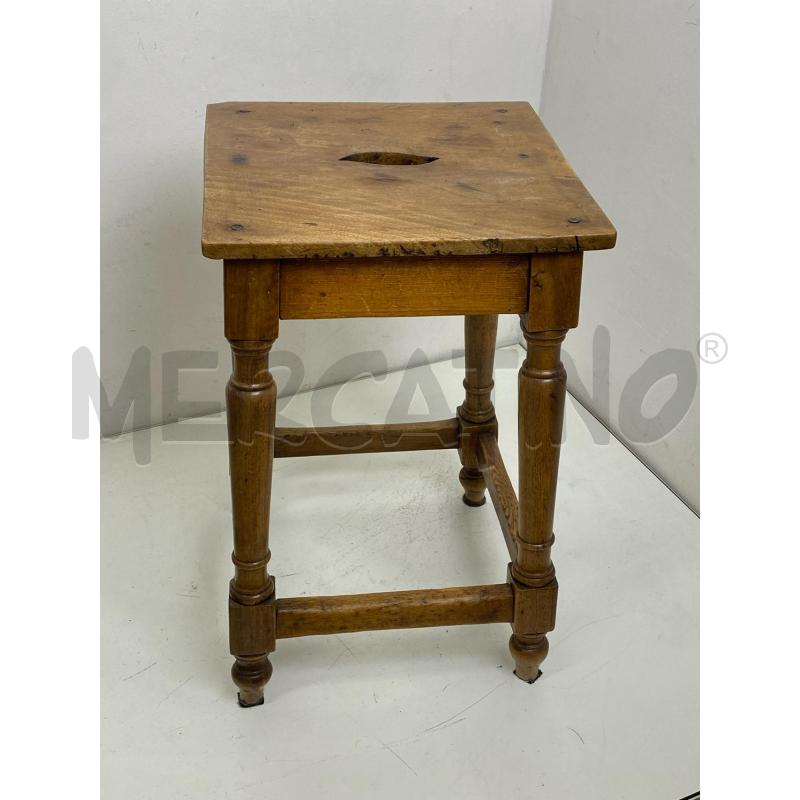 SGABELLO LEGNO VINTAGE | Mercatino dell'Usato Torino c.so traiano 3
