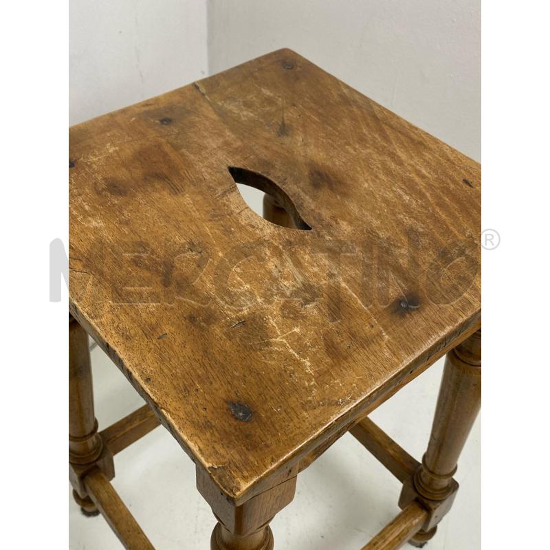 SGABELLO LEGNO VINTAGE | Mercatino dell'Usato Torino c.so traiano 5