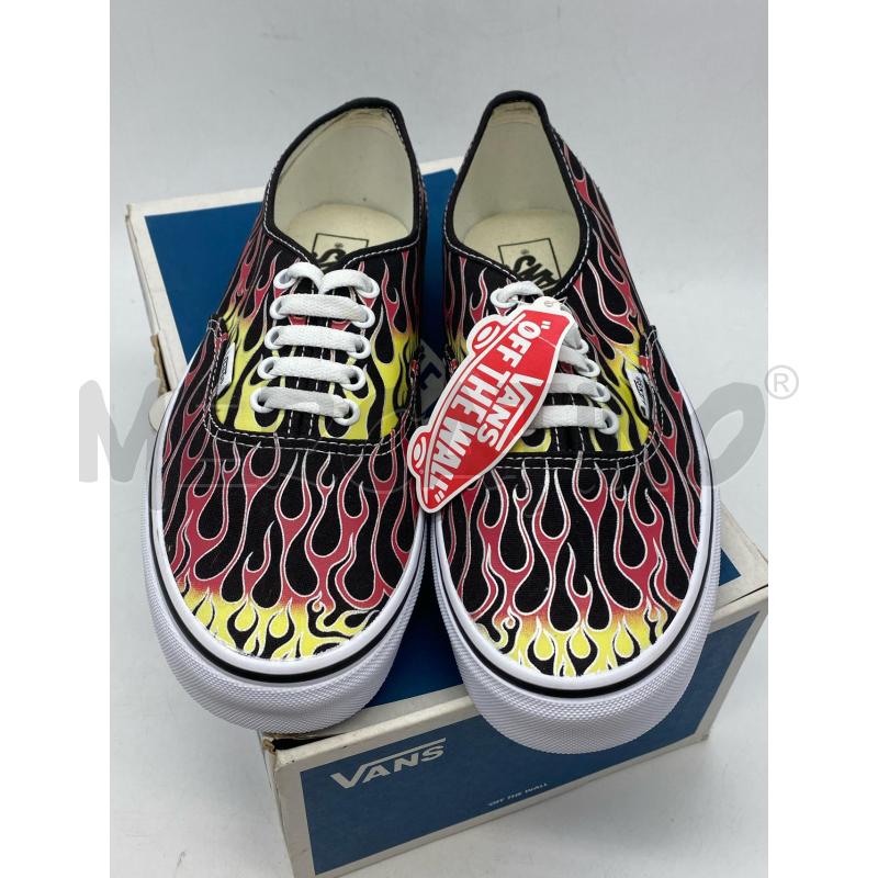 SNEAKERS UOMO VANS NERO ROSSO | Mercatino dell'Usato Torino c.so traiano 1