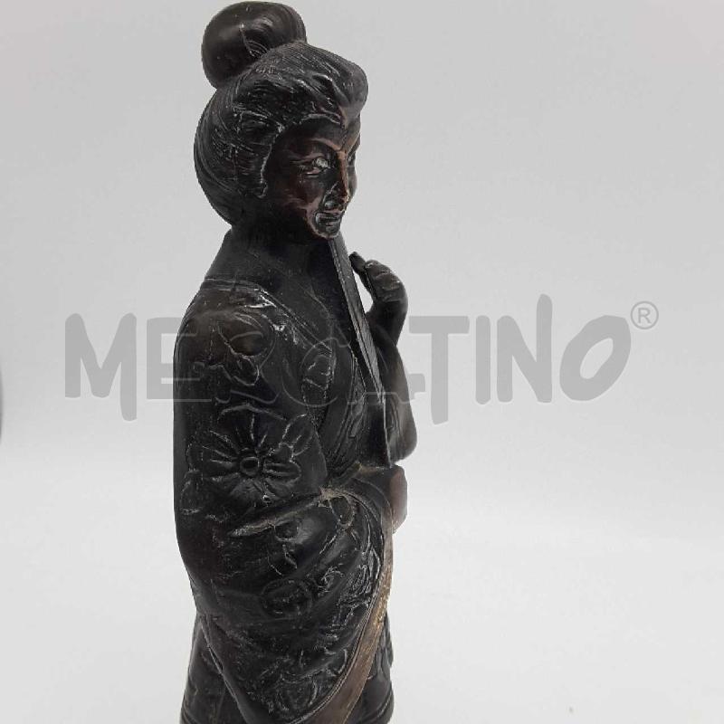 STATUA ANTICA METALLO GHEISHA | Mercatino dell'Usato Torino c.so traiano 4