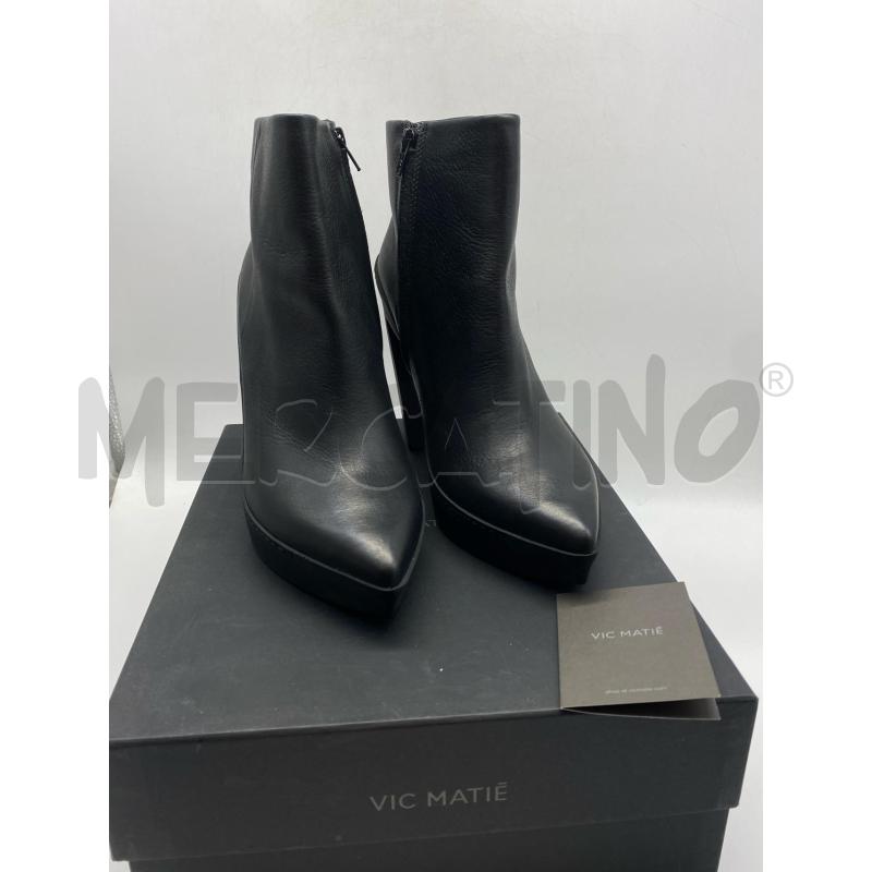 STIVALETTI DONNA VIC MATIE NER | Mercatino dell'Usato Torino c.so traiano 1