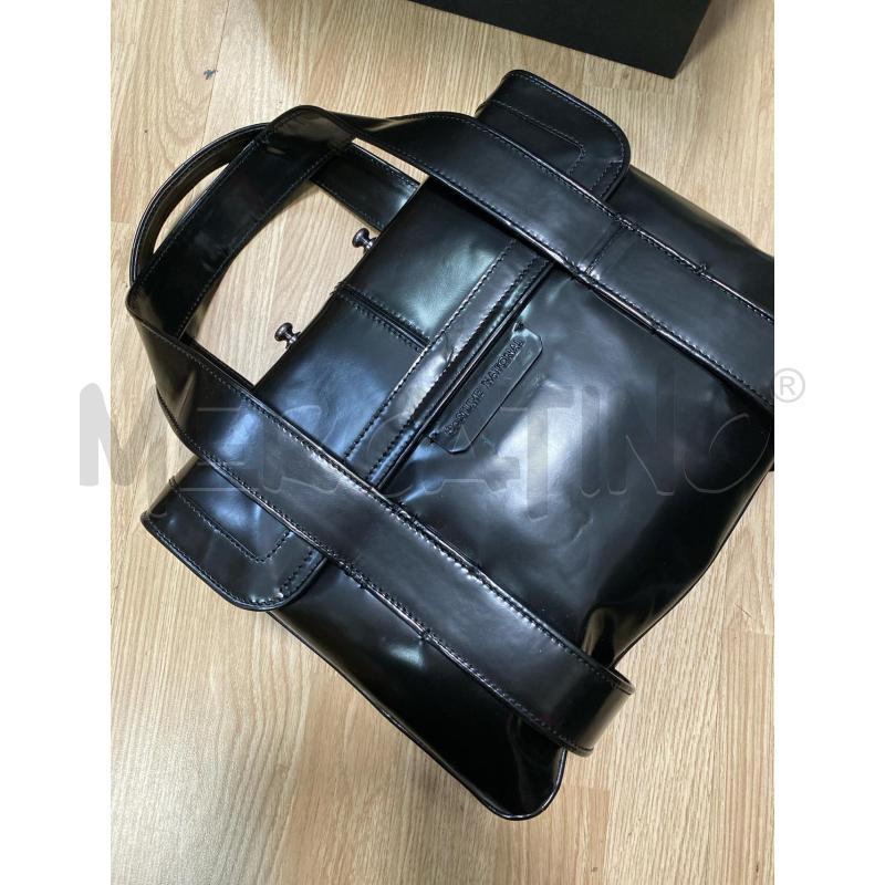 BORSA DONNA COSTUME NATIONAL NERA IN VERNICE  | Mercatino dell'Usato Torino tenivelli 3