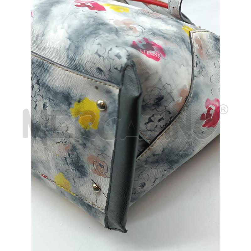 BORSA DONNA GUESS GRIGIO FANTASIA FLOREALE ROSSO GIALLO  | Mercatino dell'Usato Torino tenivelli 3