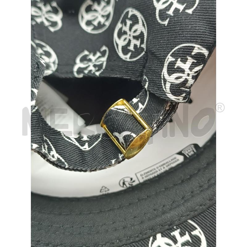 CAPPELLO CON VISIERA DONNA GUESS NERO BIANCO  | Mercatino dell'Usato Torino tenivelli 5
