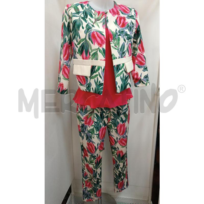 COMPLETO DONNA RISSKIO GIACCA + PANTALONE BEIGE FLOREALE ROSA VERDE  | Mercatino dell'Usato Torino tenivelli 1