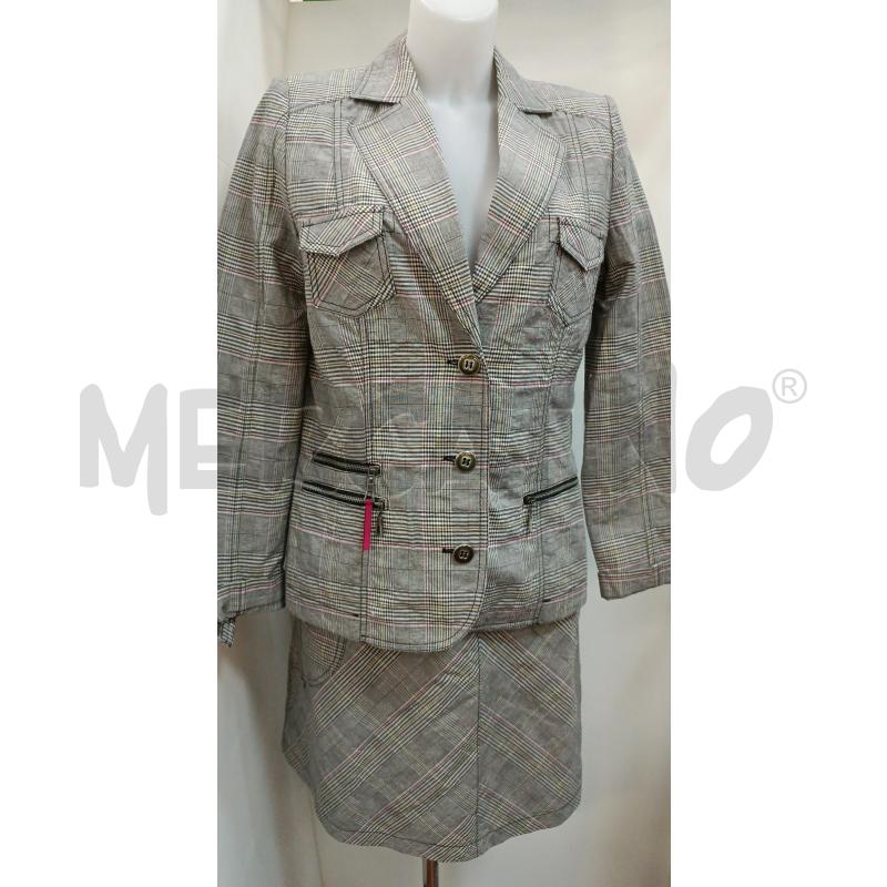COMPLETO DONNA TUZZI GONNA + GIACCA SCOZZERSE GRIGIO ROSA GIALLO  | Mercatino dell'Usato Torino tenivelli 1