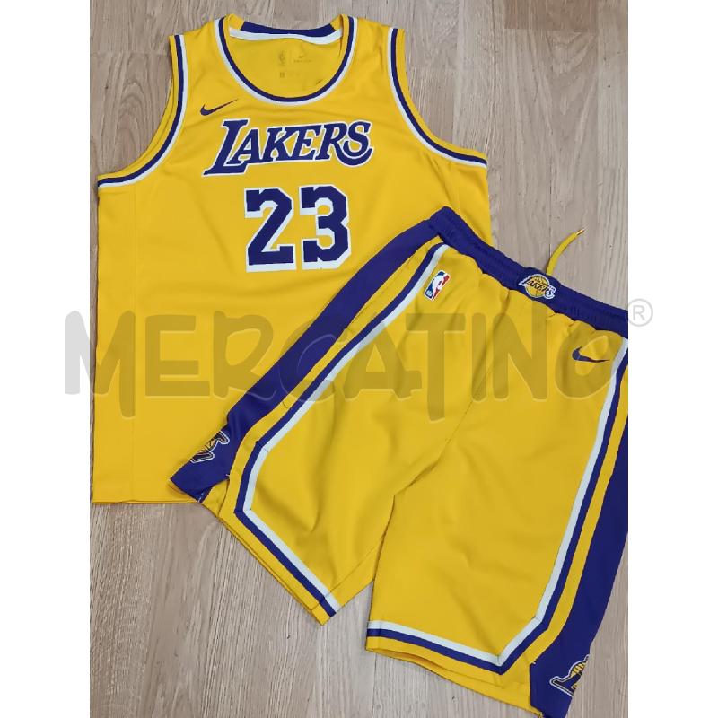 COMPLETO UOMO BASCKET LAKERS GIALLO E VIOLA PANTALONCINO E CANOTTA  | Mercatino dell'Usato Torino tenivelli 1