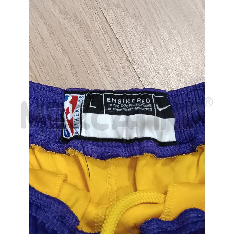COMPLETO UOMO BASCKET LAKERS GIALLO E VIOLA PANTALONCINO E CANOTTA  | Mercatino dell'Usato Torino tenivelli 3