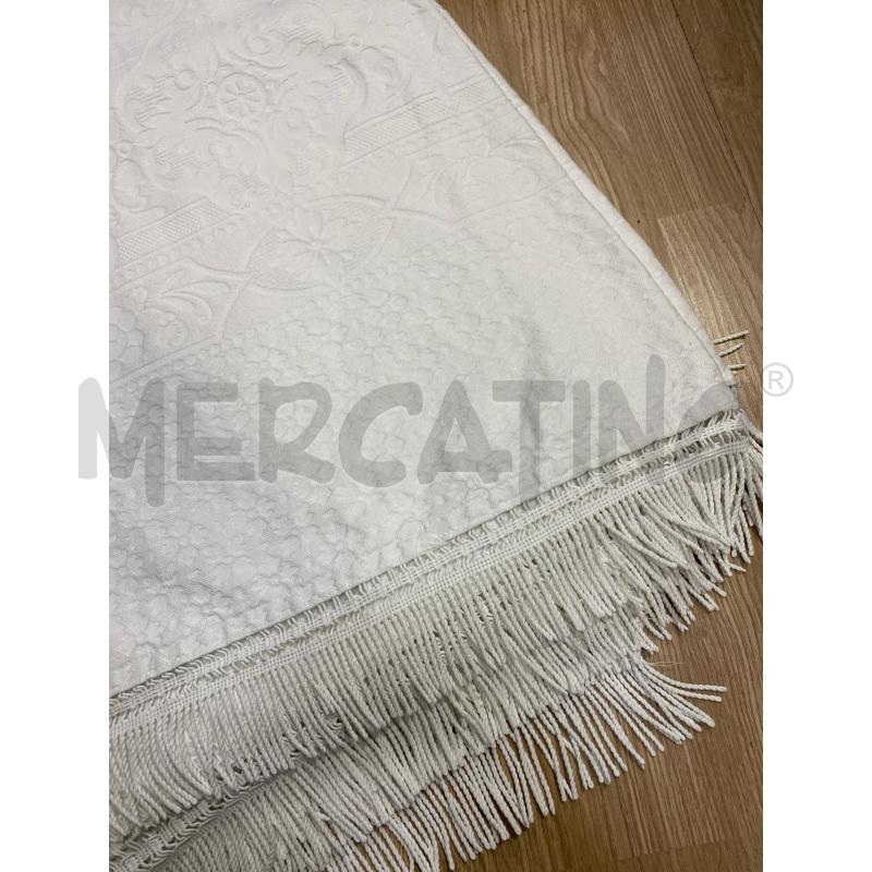 COPRI LETTO MATRIMONIALE 270X220 BIANCO TRAMMA FLOREALE E FRANGE  | Mercatino dell'Usato Torino tenivelli 2