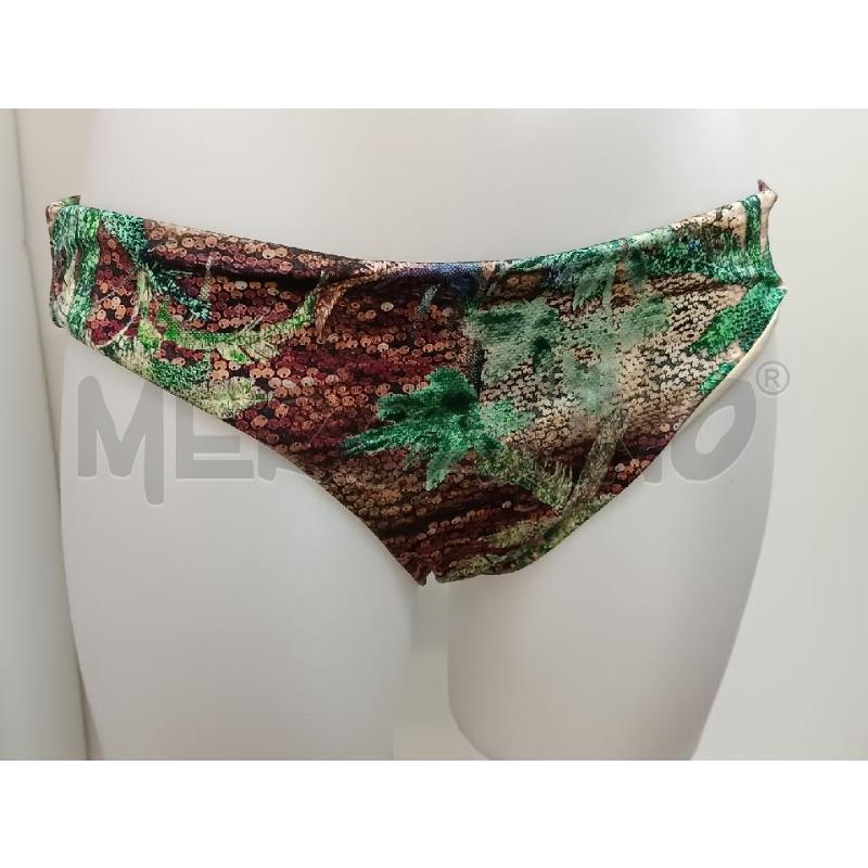 COSTUME DONNA DA BAGNO CON PAREO YAMAMAY VERDE FANTASIA  | Mercatino dell'Usato Torino tenivelli 4