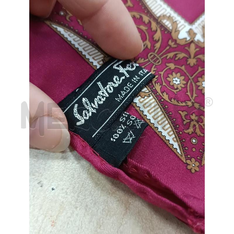 CRAVATTA + FAZZOLETTI SALVATORE FERRAGAMO BORDEAUX FANTASIA STRUMENTI MUSICALI  | Mercatino dell'Usato Torino tenivelli 5