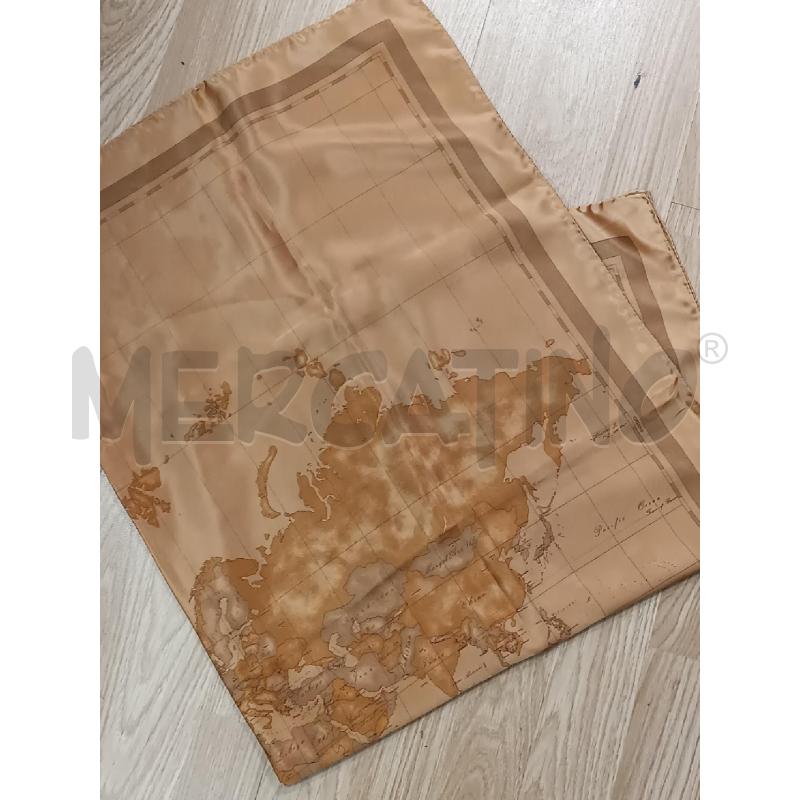 FOULARD ALVIERO MARTINI PRIMA CLASSE MARRONE STAMPA GEOCLASSIC | Mercatino dell'Usato Torino tenivelli 1