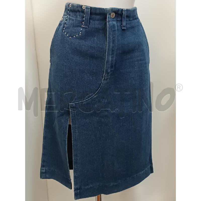 GONNA DI JEANS LEVIS LAVVAGGIO CLASSICO SPACCO DAVANTI STRASS  | Mercatino dell'Usato Torino tenivelli 1