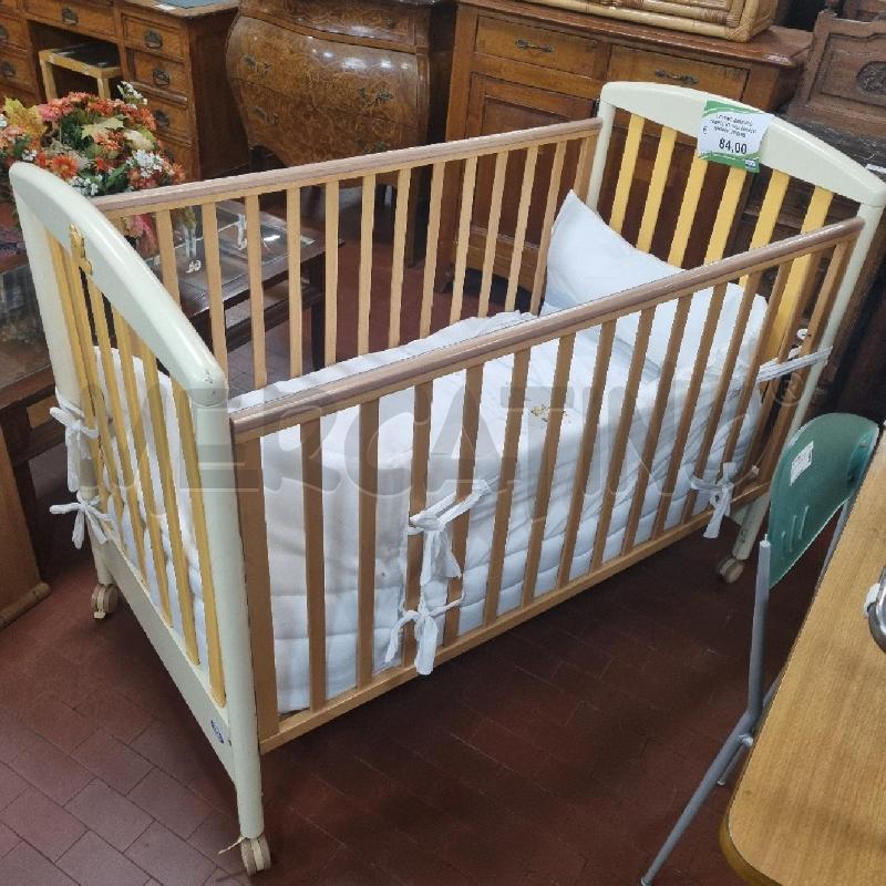 LETTINO BAMBINO COMPLETO PALI BIANCO SPONDE SENAPE | Mercatino dell'Usato Torino tenivelli 3