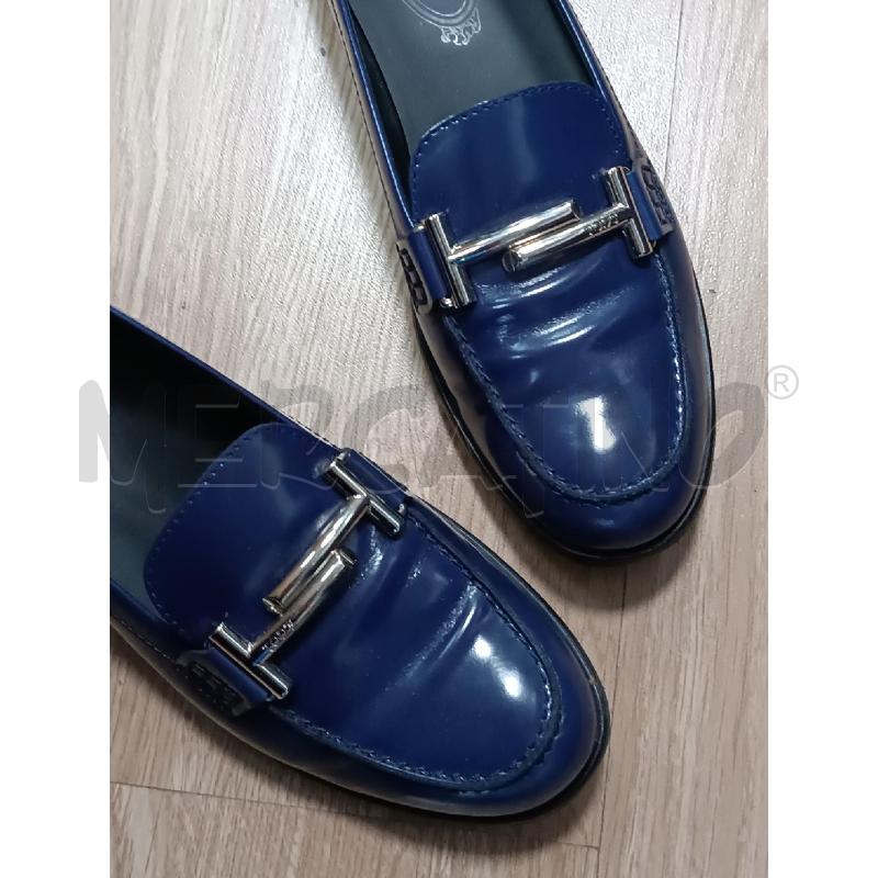 MOCASSINI DONNA TOD'S VERNICE BLU  | Mercatino dell'Usato Torino tenivelli 5