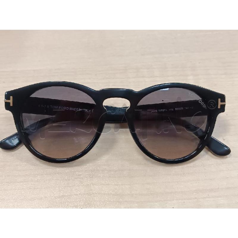 OCCHIALI DA SOLE DONNA TOM FORD MONTATURA NERA  | Mercatino dell'Usato Torino tenivelli 4