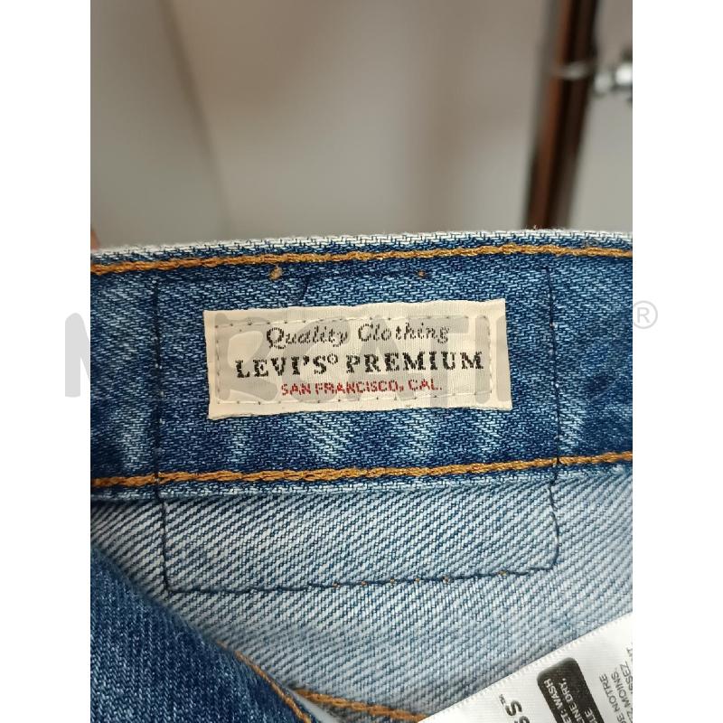 PANTALONCINO DONNA LEGIS JEANS LAVVAGGIO CLASSICO  | Mercatino dell'Usato Torino tenivelli 4