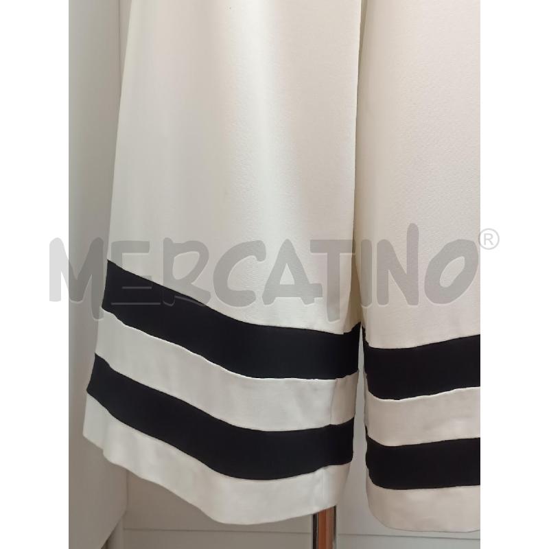 PANTALONE DONNA TWINSET DI FELPA BIANCHI INSERTI FASCE NERE  | Mercatino dell'Usato Torino tenivelli 3